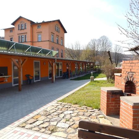 Campingplatz Am Treidlerweg Hotel Кьонихщайн ан дер Елбе Екстериор снимка