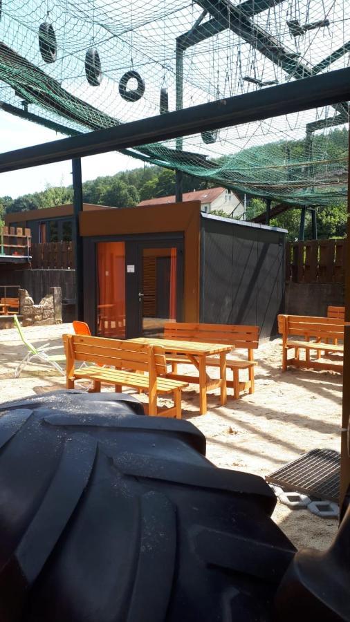 Campingplatz Am Treidlerweg Hotel Кьонихщайн ан дер Елбе Екстериор снимка