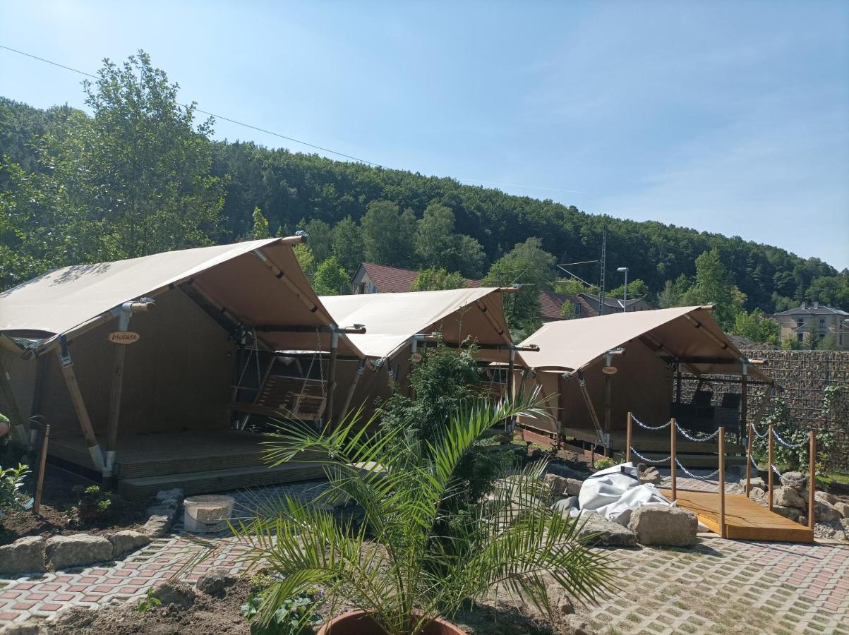 Campingplatz Am Treidlerweg Hotel Кьонихщайн ан дер Елбе Екстериор снимка