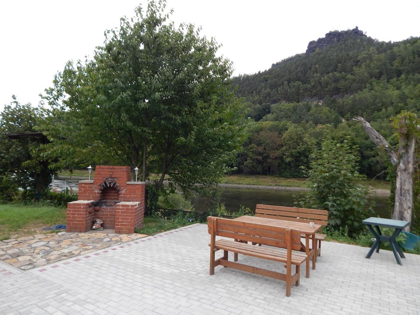 Campingplatz Am Treidlerweg Кьонихщайн ан дер Елбе Екстериор снимка