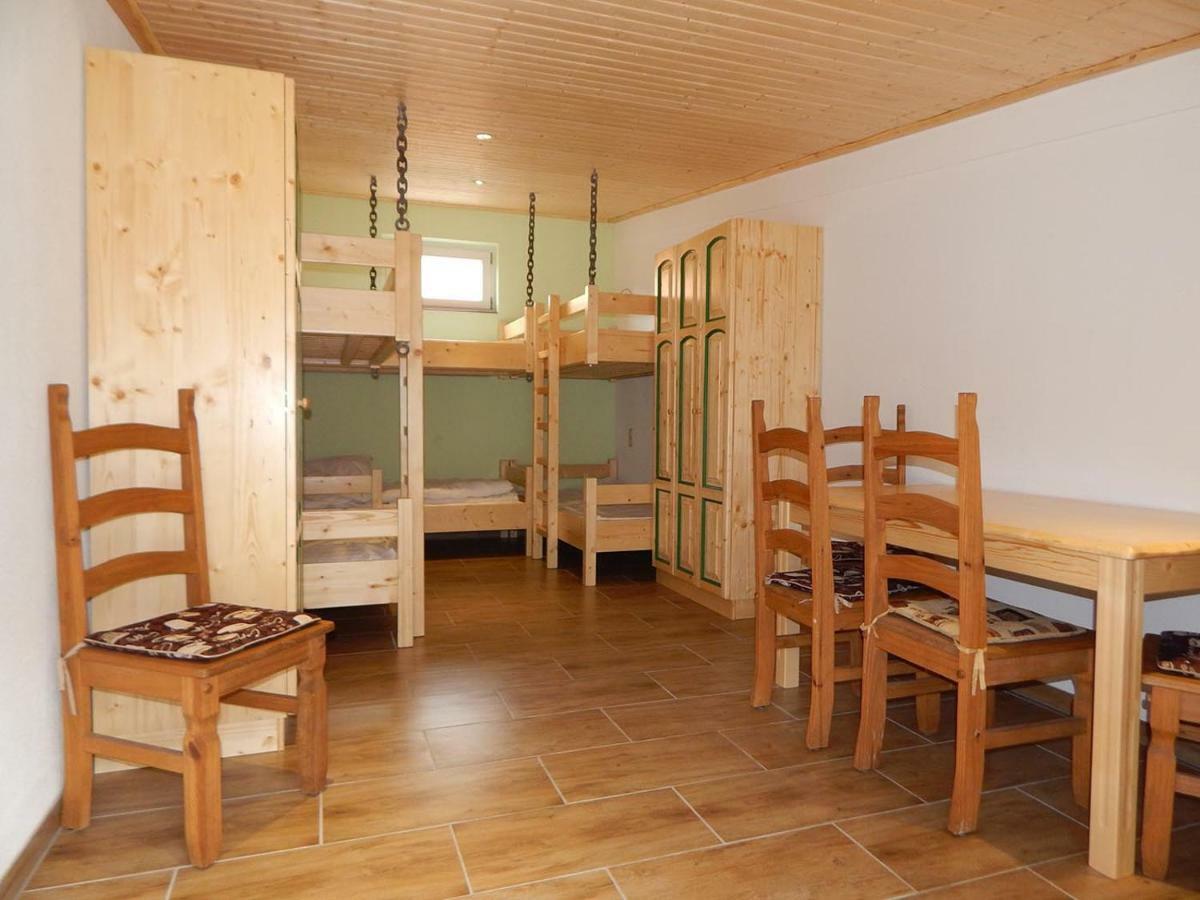 Campingplatz Am Treidlerweg Hotel Кьонихщайн ан дер Елбе Екстериор снимка