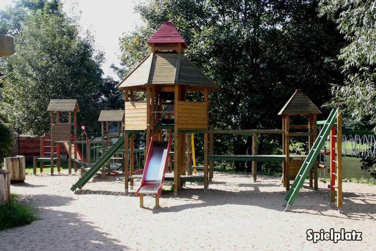 Campingplatz Am Treidlerweg Кьонихщайн ан дер Елбе Екстериор снимка